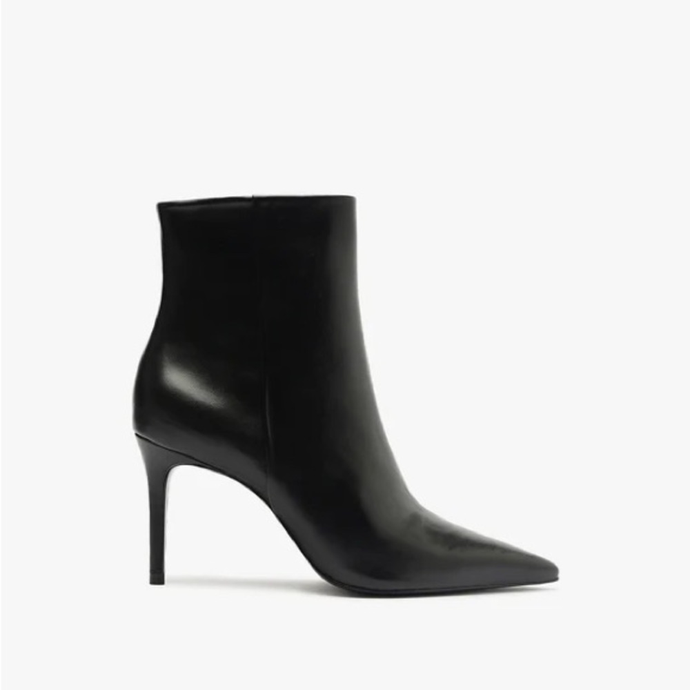 Schutz Mikki Bootie Black SEE DESCRIPTION